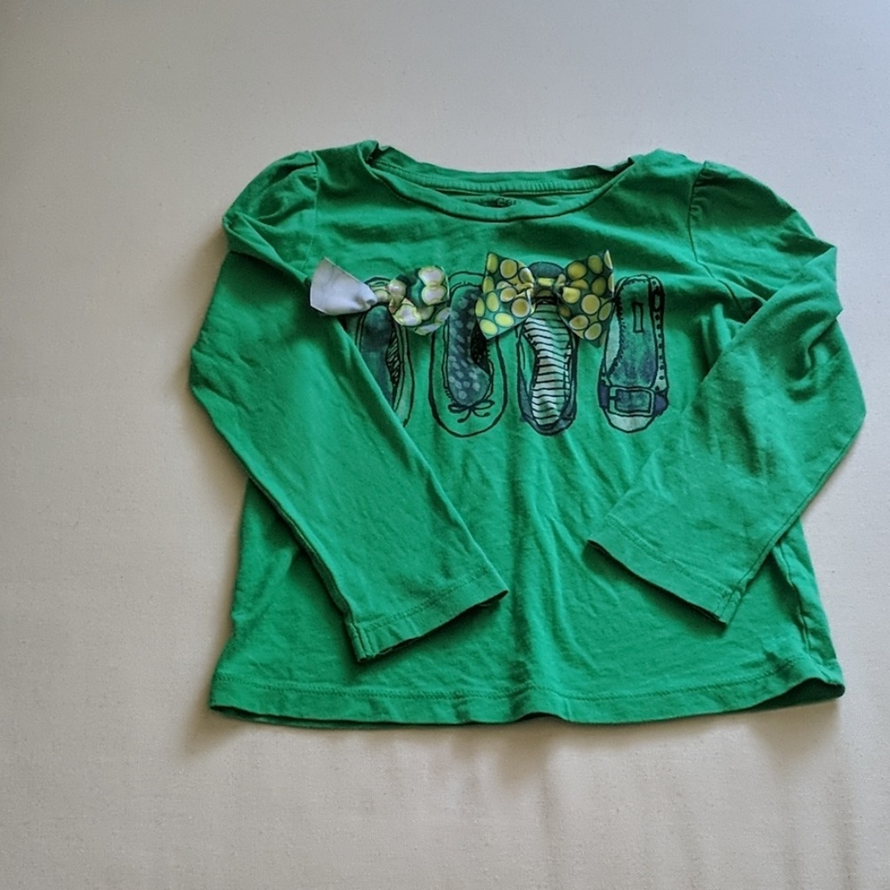 Gap t-shirt for toddler girls